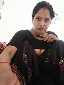 Snapshot of Cuty_tanya chatting on 8, 6, 2026 Cuty tanya online show from 8, 6, 2026