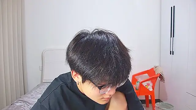 KK-cuteboy online show from 28, 5, 2026