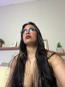 shainadavis online show from 16, 6, 2026