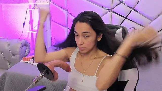 GabbiePrice online show from 16, 6, 2026