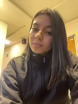 AlyssaRay online show from 20, 6, 2026