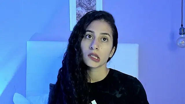 fernanda317 online show from 2, 7, 2026