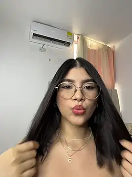 Julietalcl online show from 29, 4, 2026