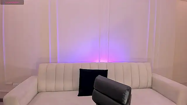 ScarlettBlaze  online show from 4, 6, 2026