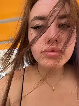 KiraSunshine online show from 6, 6, 2026