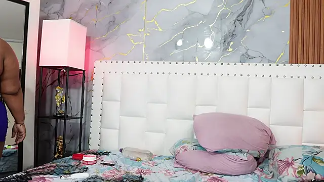 matureahomegirl online show from 16, 6, 2026