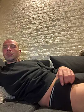Rotteei1 online show from 11, 6, 2026