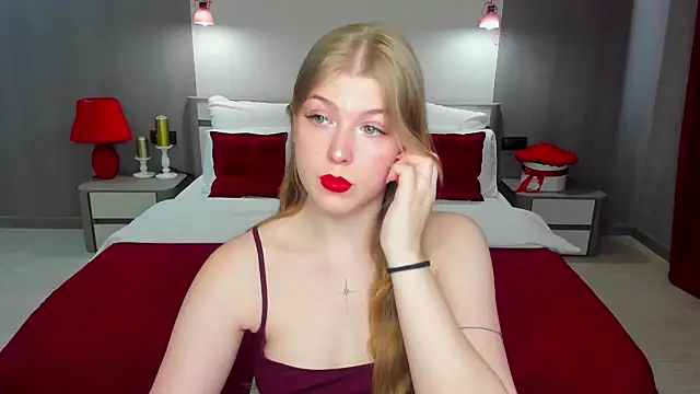 Snapshot of Stella_Light chatting on 12, 6, 2026 Stella Light online show from 12, 6, 2026
