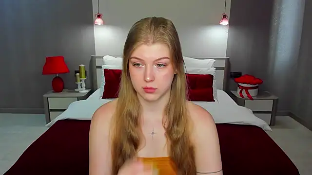 Snapshot of Stella_Light chatting on 22, 6, 2026 Stella Light online show from 22, 6, 2026