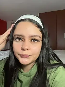 Selena Roa online show from 8, 6, 2026
