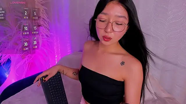 sydney miller  online show from 14, 6, 2026