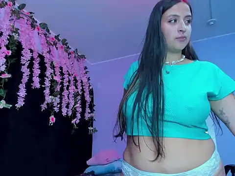 Gabyy Cooper  online show from 13, 6, 2026