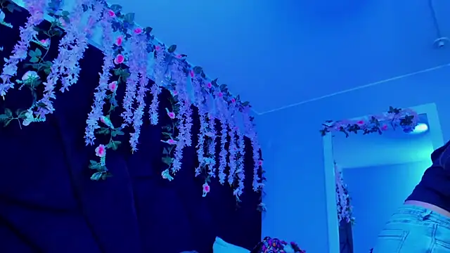 Gabyy Cooper  online show from 21, 6, 2026