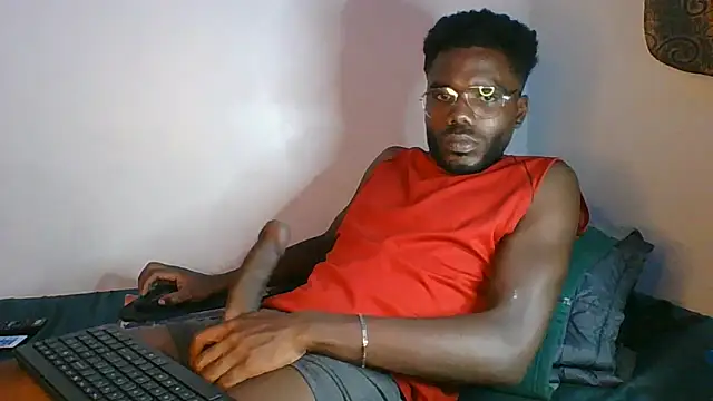 Snapshot of Suamyst_25 chatting on 21, 6, 2026 Suamyst 25 online show from 21, 6, 2026