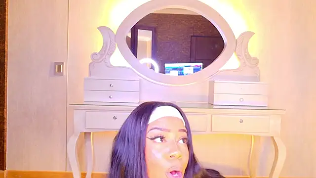 loana vegas online show from 19, 6, 2026