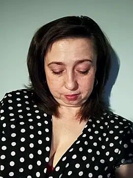 MaryKiki5619 online show from 27, 6, 2026