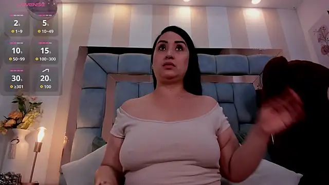 naomy sexy  online show from 18, 6, 2026
