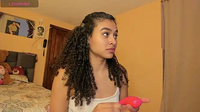 Keniia rizz online show from 22, 6, 2026