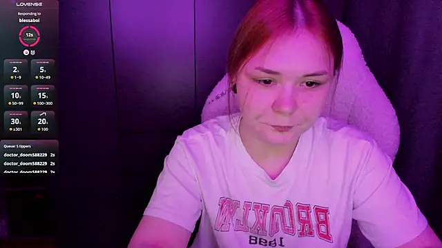 sophia lix online show from 31, 5, 2026
