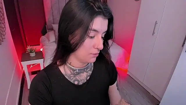 mia jagger online show from 3, 6, 2026