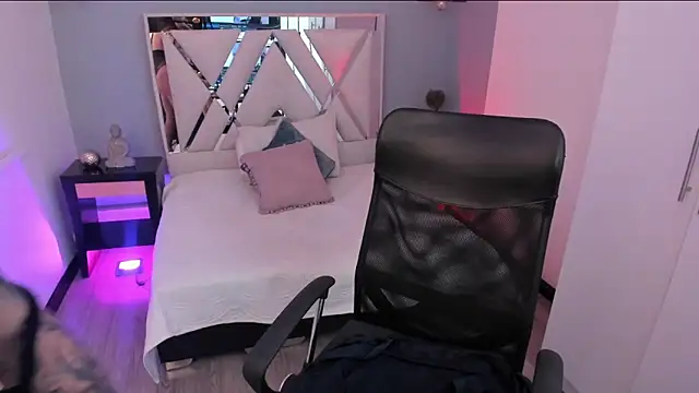 mia jagger online show from 20, 6, 2026
