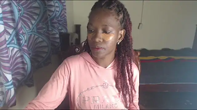 LilithMiller  online show from 15, 6, 2026