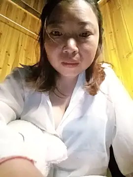 julybe online show from 25, 5, 2026