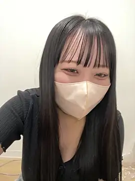 Snapshot of emiri_da_nyan chatting on 17, 6, 2026 emiri da nyan online show from 17, 6, 2026