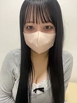 Snapshot of emiri_da_nyan chatting on 17, 6, 2026 emiri da nyan online show from 17, 6, 2026