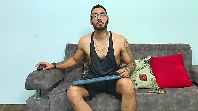 thebadboys05 online show from 20, 6, 2026