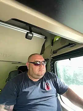 Yevhen3000 online show from 6, 7, 2026