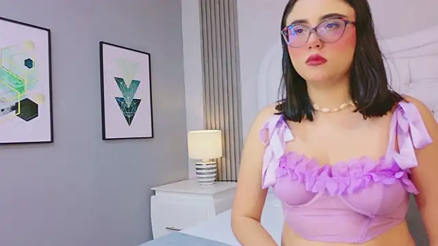 ScarlettPetrova online show from 20, 6, 2026