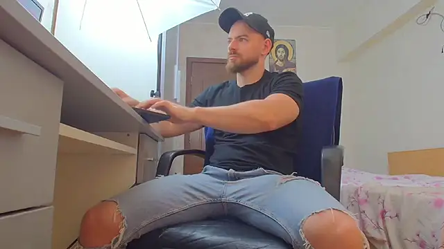Snapshot of Ryanstone_ chatting on 20, 6, 2026 Ryanstone online show from 20, 6, 2026