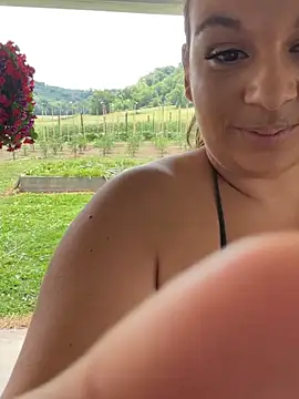 thickfarmtwat online show from 7, 6, 2026