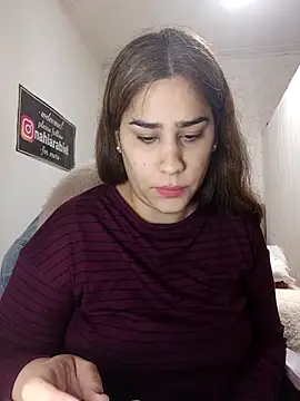nahiarabiel33 online show from 10, 6, 2026