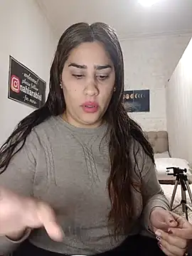 nahiarabiel33 online show from 13, 6, 2026