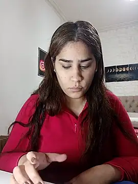 nahiarabiel33 online show from 18, 6, 2026