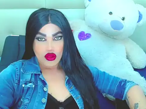 NharaBigCock online show from 18, 6, 2026