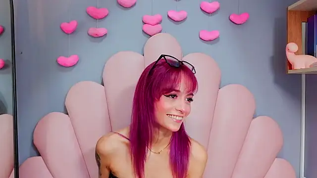 luci miller online show from 21, 6, 2026