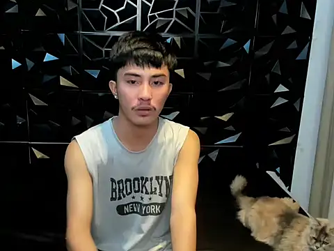 Urloverhardcock online show from 23, 4, 2026