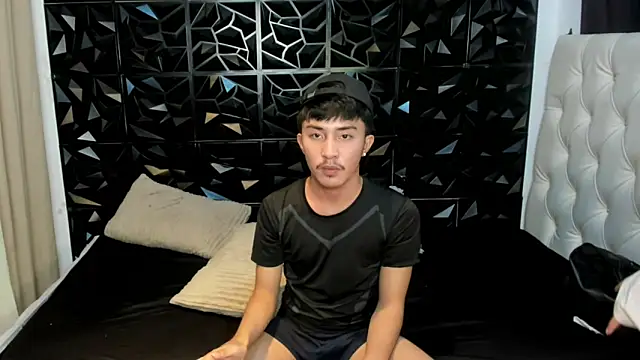 Urloverhardcock online show from 25, 4, 2026