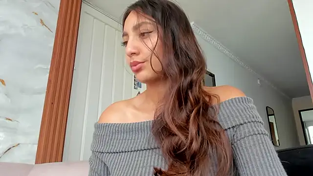 LilyGarcia online show from 16, 6, 2026