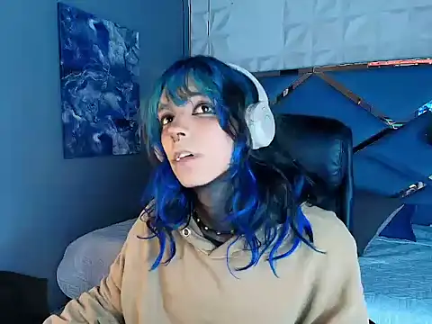 luxiel  online show from 18, 6, 2026