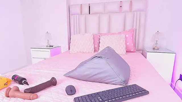 alanarose18 online show from 19, 6, 2026
