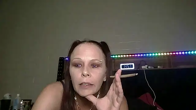 Snapshot of nikkibae33 chatting on 15, 6, 2026 nikkibae33 online show from 15, 6, 2026