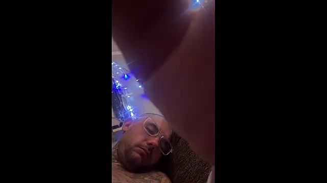 trickydickydaddy online show from 20, 6, 2026