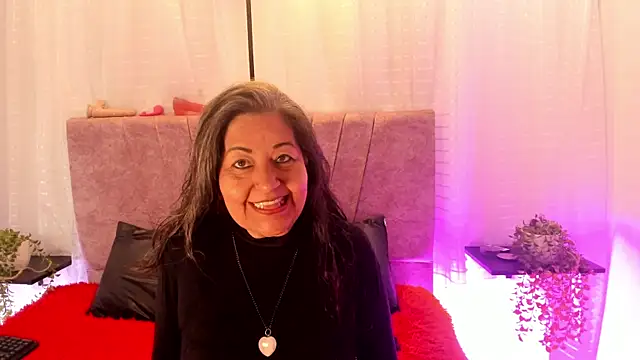 Victoriaa Anderson online show from 5, 6, 2026