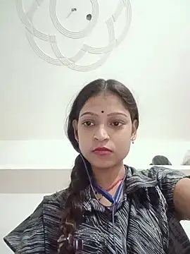 Mohnicute online show from 13, 6, 2026