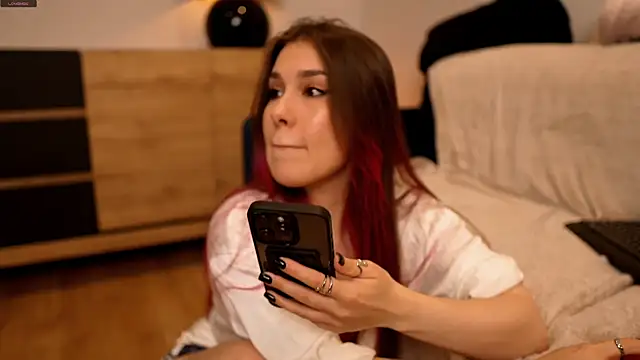 BellaBlush03 online show from 6, 6, 2026