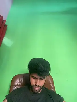 hotyyyyjonny online show from 8, 6, 2026